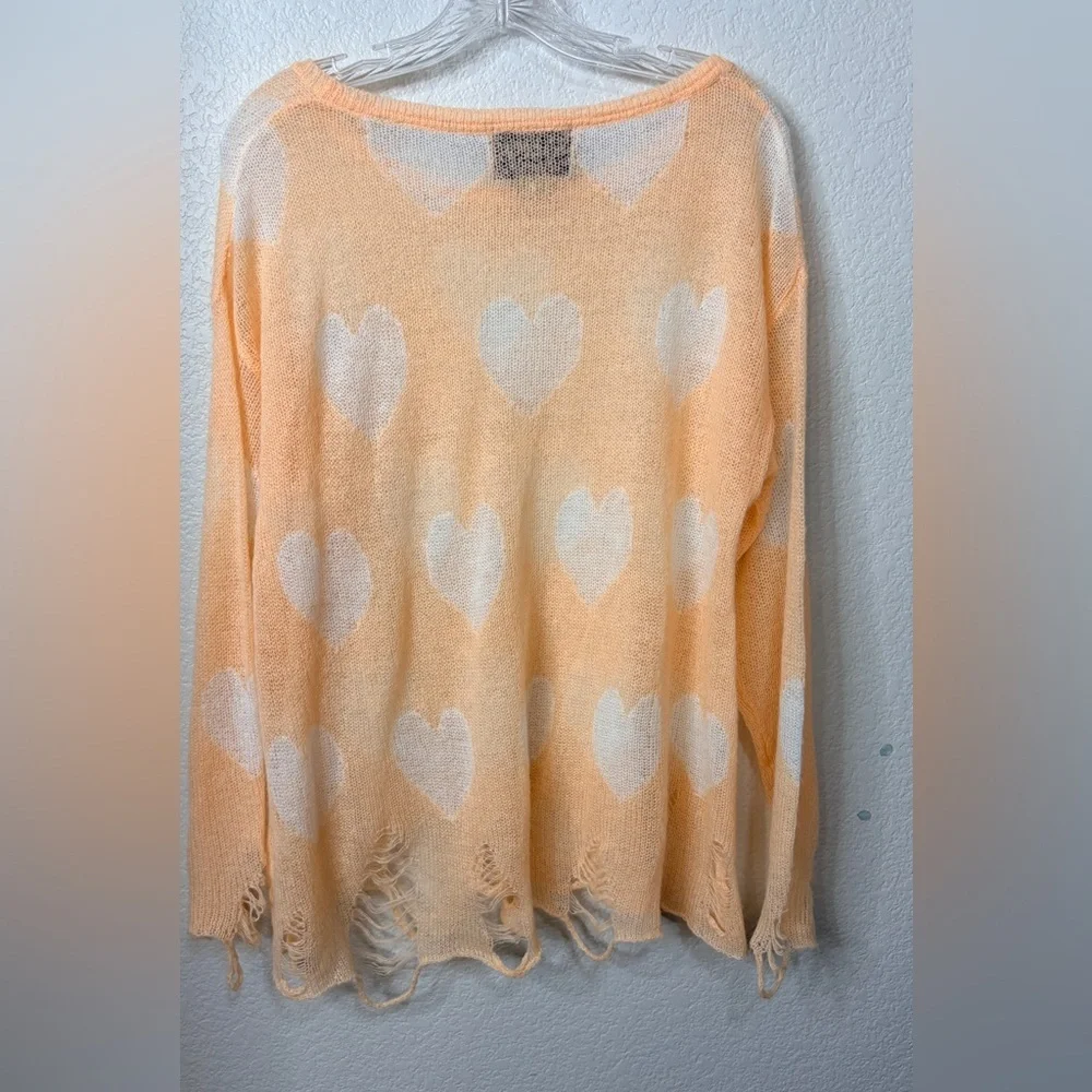 Wildfox Lennon All over Lover Heart Sweater Distressed EUC Small - Picture 2 of 8